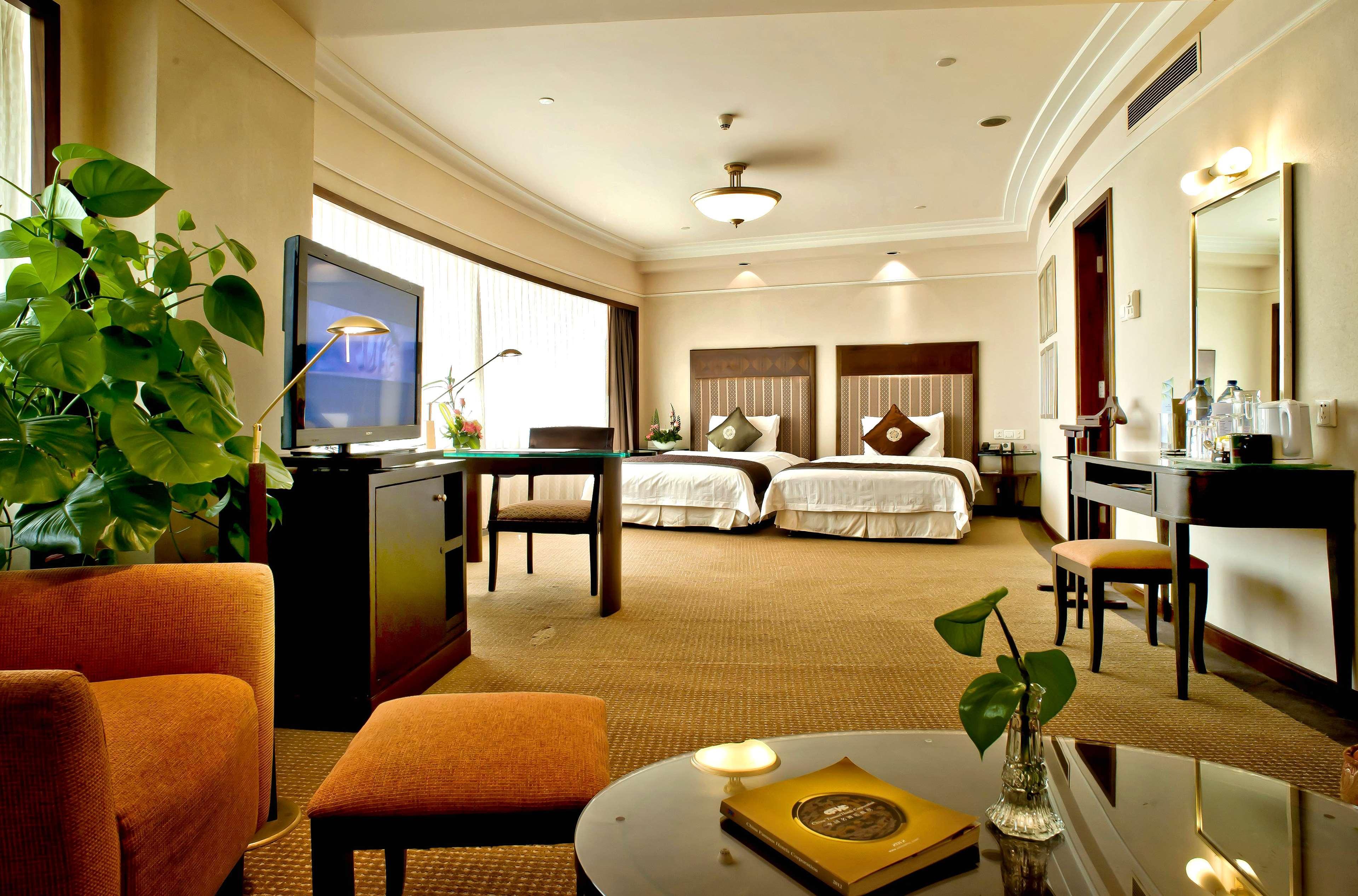 Howard Johnson Ginwa Plaza Hotel Xi'an  Extérieur photo