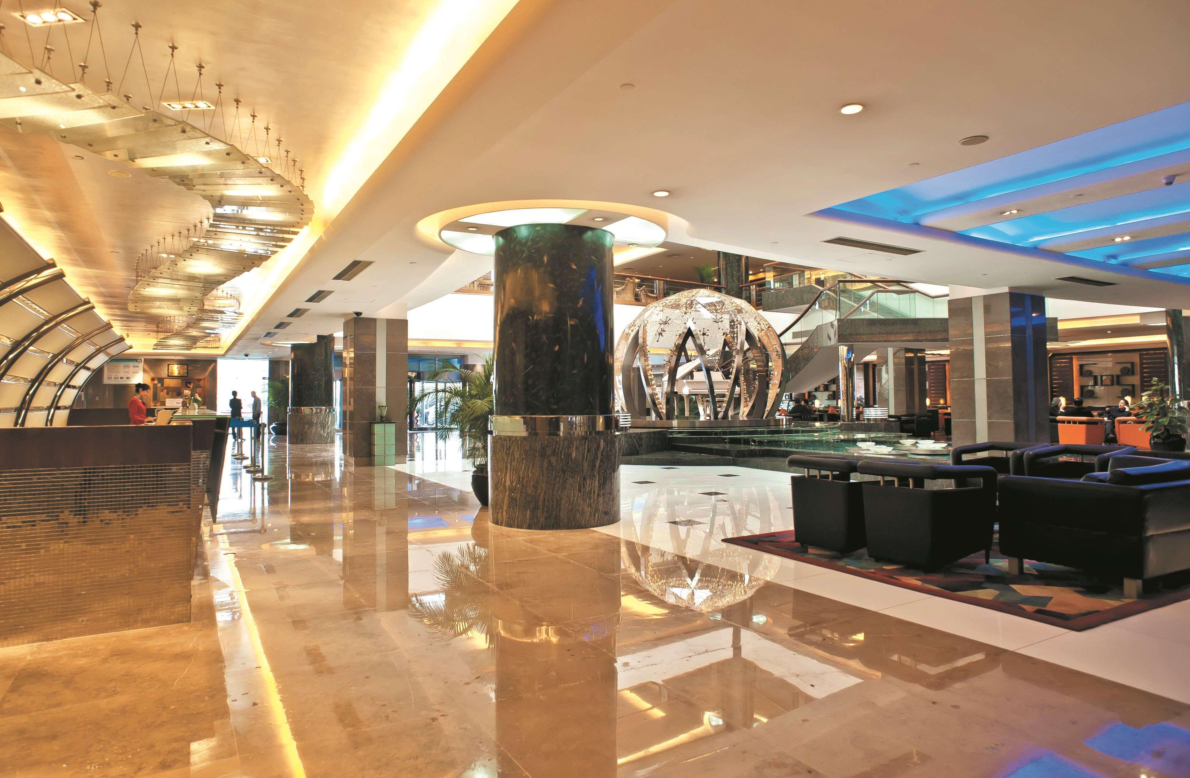 Howard Johnson Ginwa Plaza Hotel Xi'an  Extérieur photo