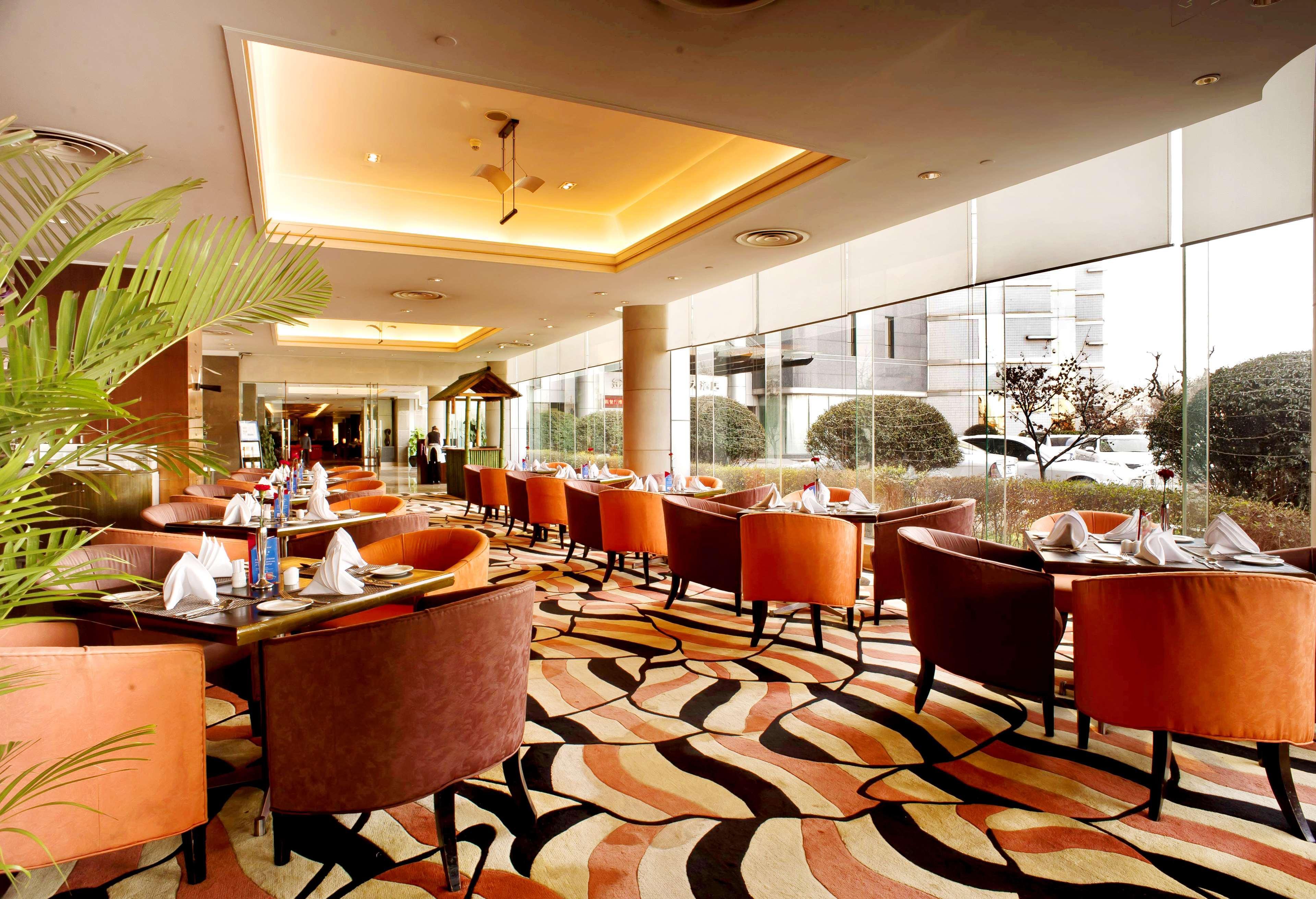 Howard Johnson Ginwa Plaza Hotel Xi'an  Extérieur photo