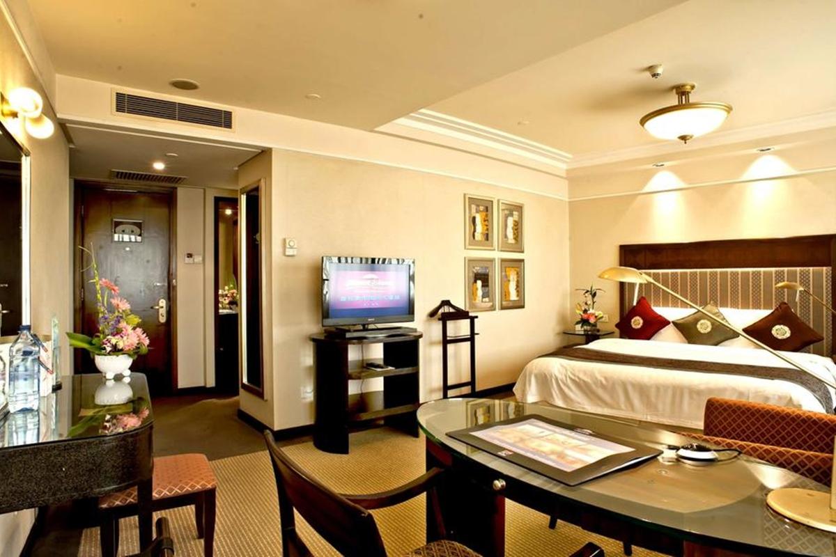 Howard Johnson Ginwa Plaza Hotel Xi'an  Extérieur photo